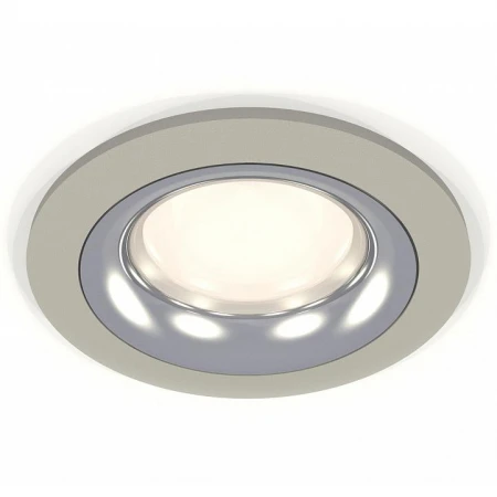 Точечный светильник Ambrella Light XC7623003